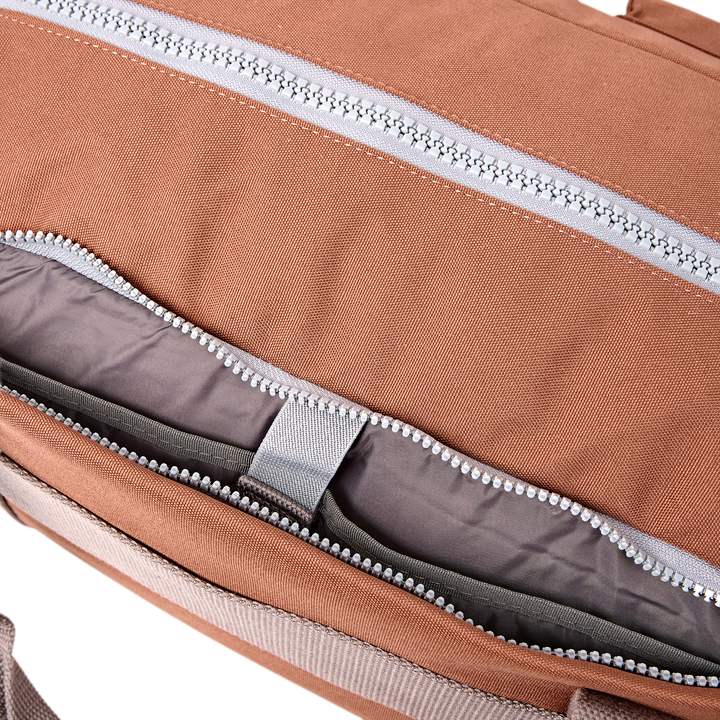 Gatwick Carry-On Duffel Bag in Cinnamon