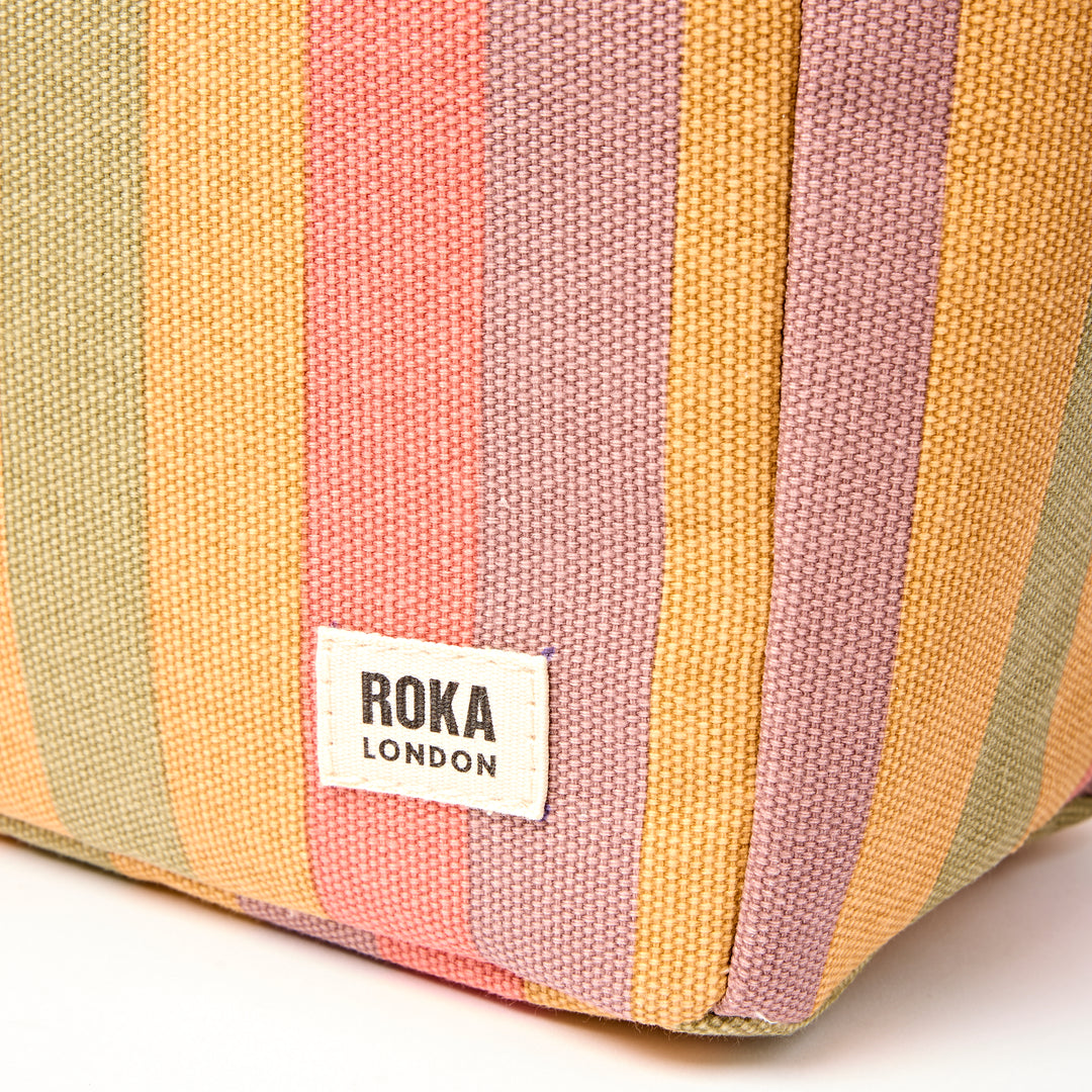 Hampstead Lunch Bag in Faded Multi Stripe