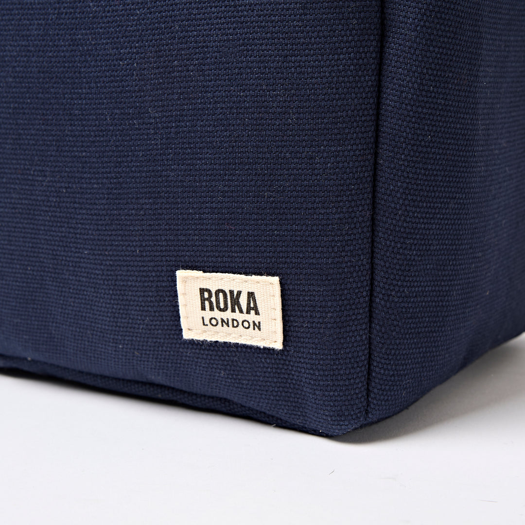 Hampstead Lunch Bag in Midnight