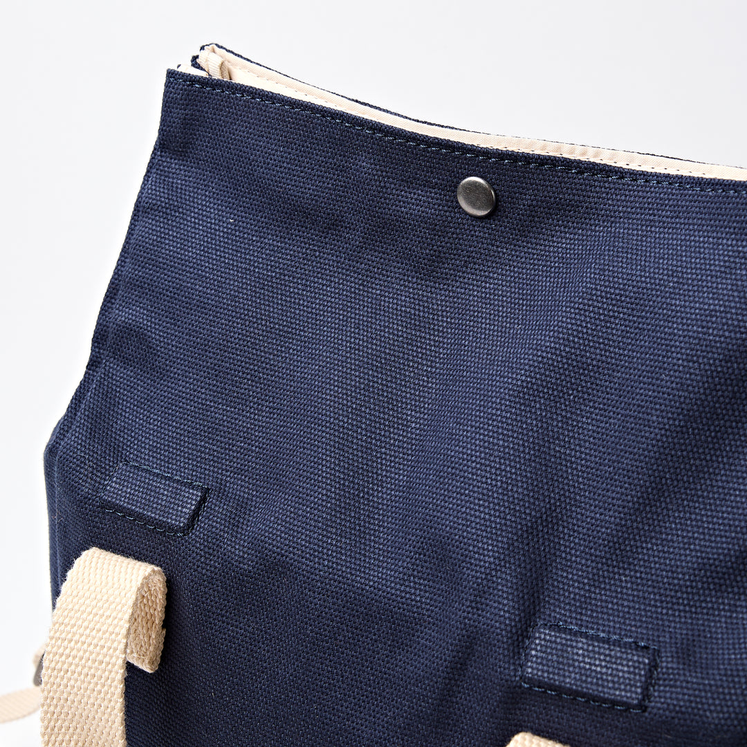 Hampstead Lunch Bag in Midnight