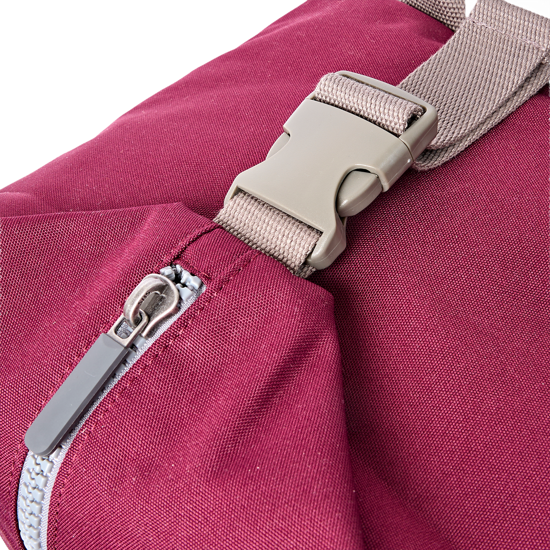 Heathrow Duffel Bag Backpack in Cherry Lacquer