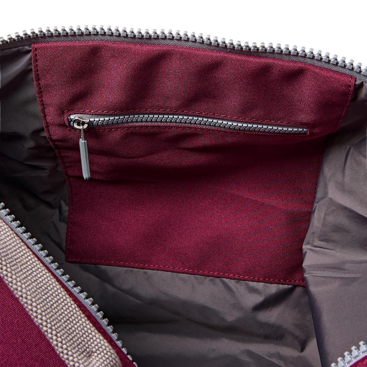Heathrow Duffel Bag Backpack in Cherry Lacquer