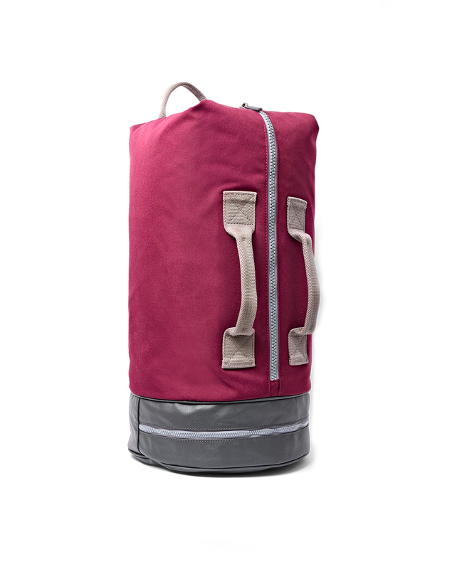 Heathrow Duffel Bag Backpack in Cherry Lacquer