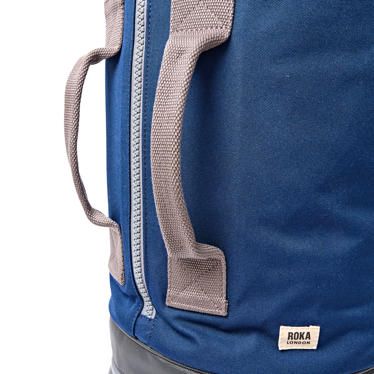 Heathrow Duffel Bag Backpack in Crisp Blue