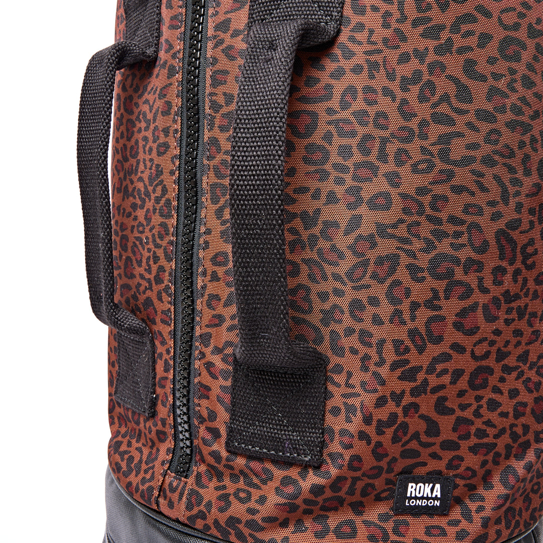 Heathrow Duffel Bag Backpack in Corn Mini Leopard