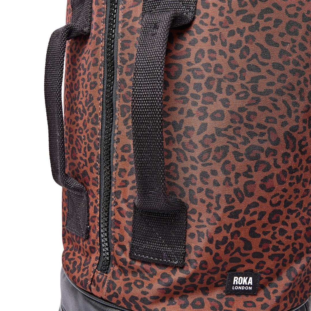 Heathrow Duffel Bag Backpack in Corn Mini Leopard