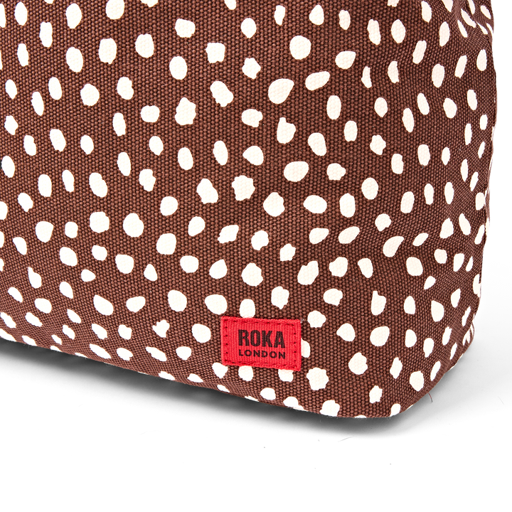 Hoxton Shoulder Bag in Brown Spot