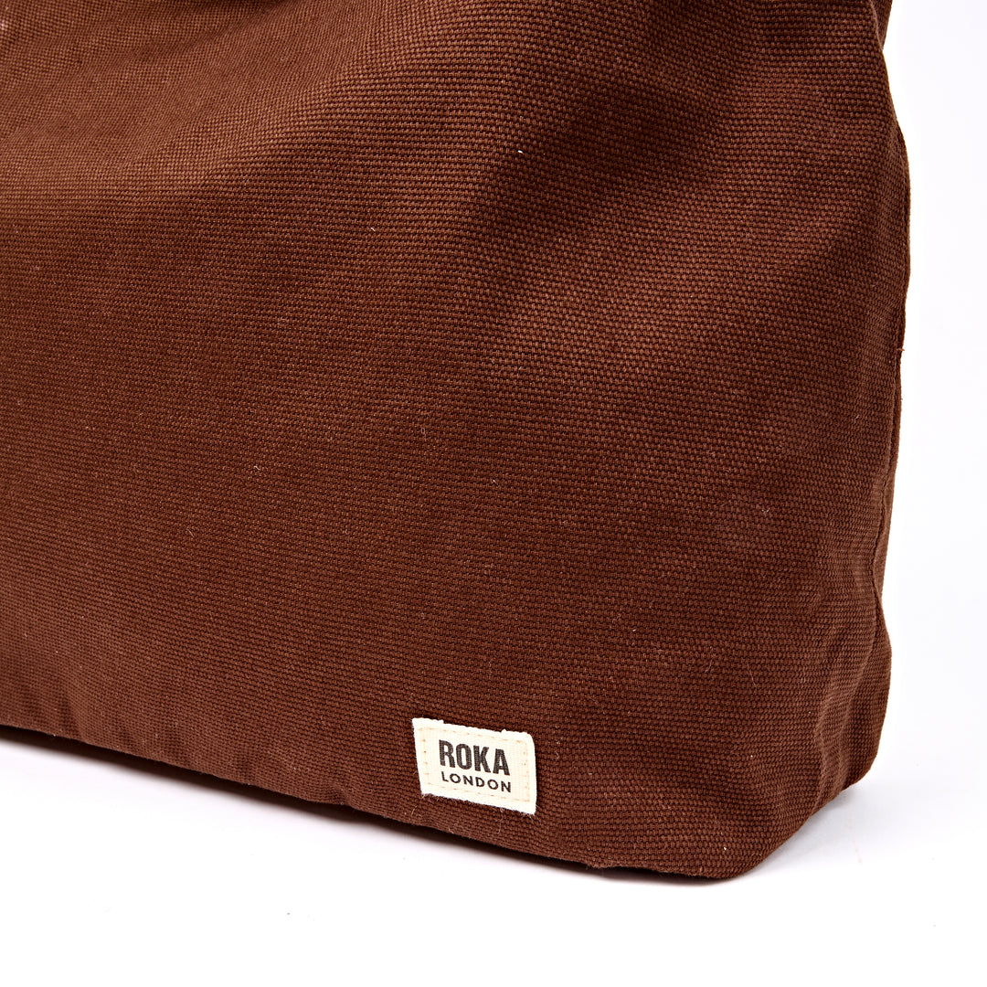 Hoxton Shoulder Bag in Lindt