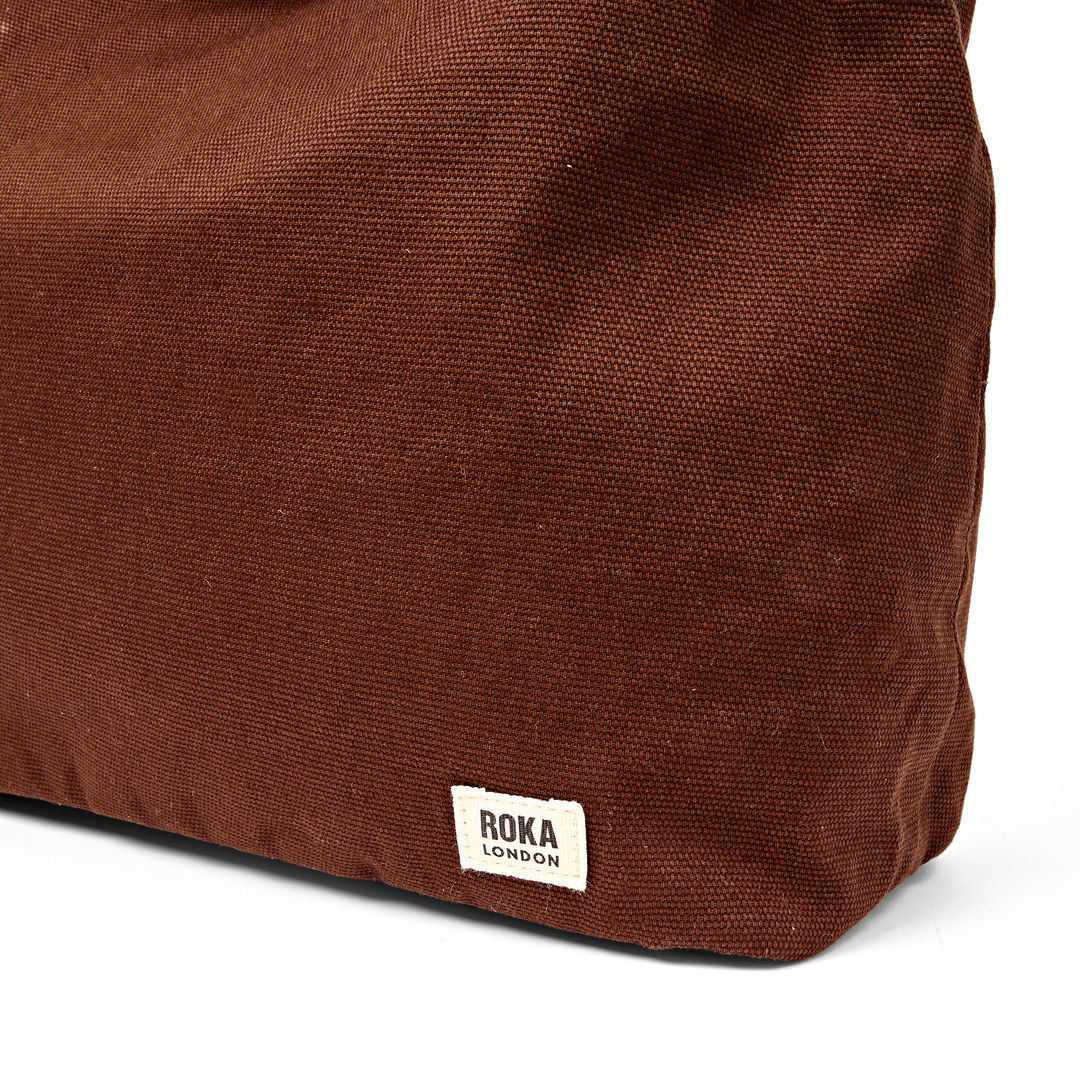 Hoxton Shoulder Bag in Lindt