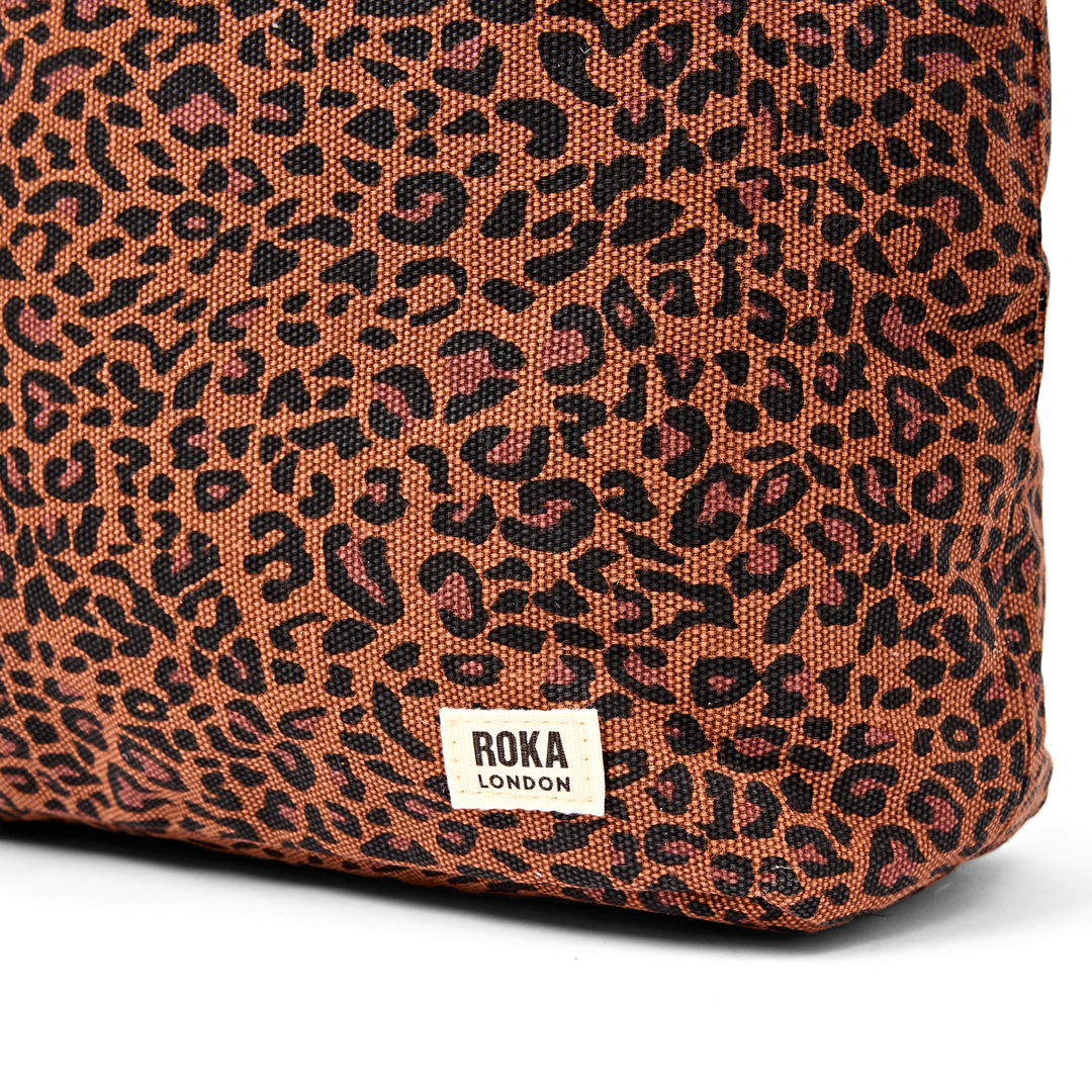 Hoxton Shoulder Bag in Leopard Mini