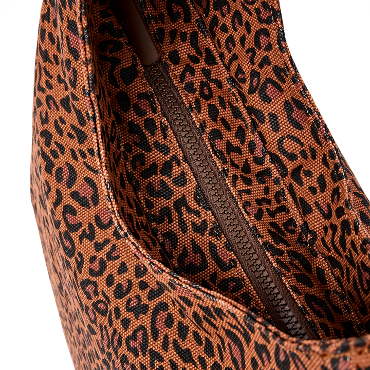 Hoxton Shoulder Bag in Leopard Mini