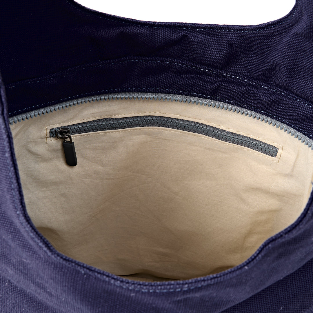 Hoxton Shoulder Bag in Navy Blue