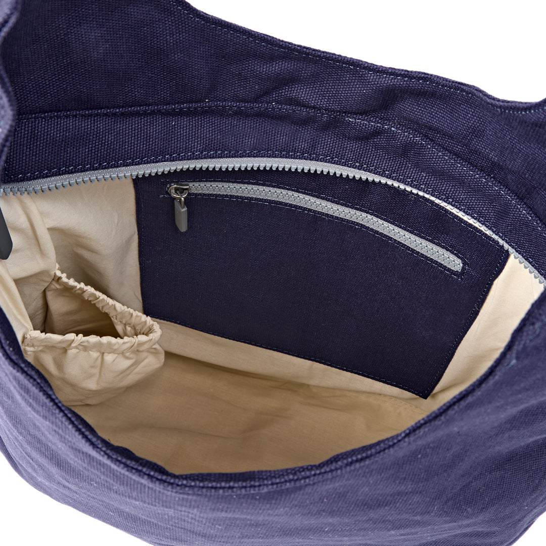 Hoxton Shoulder Bag in Navy Blue