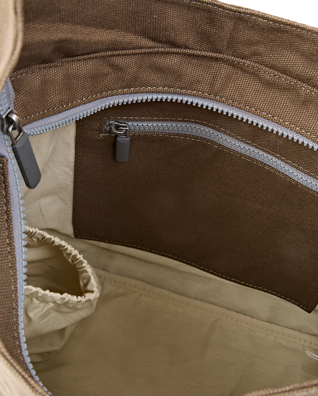 Hoxton Shoulder Bag in Ranger Green