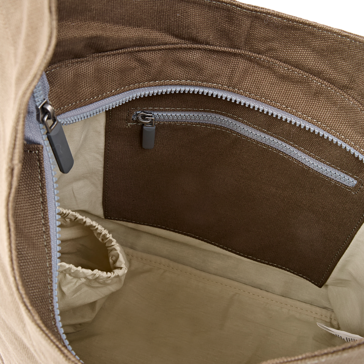 Hoxton Shoulder Bag in Ranger Green