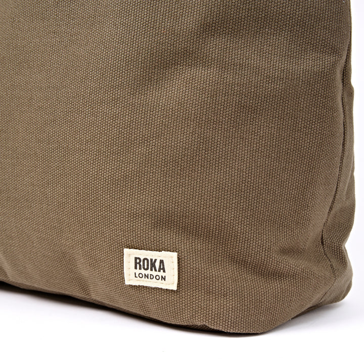 Hoxton Shoulder Bag in Ranger Green