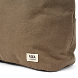 Hoxton Shoulder Bag in Ranger Green
