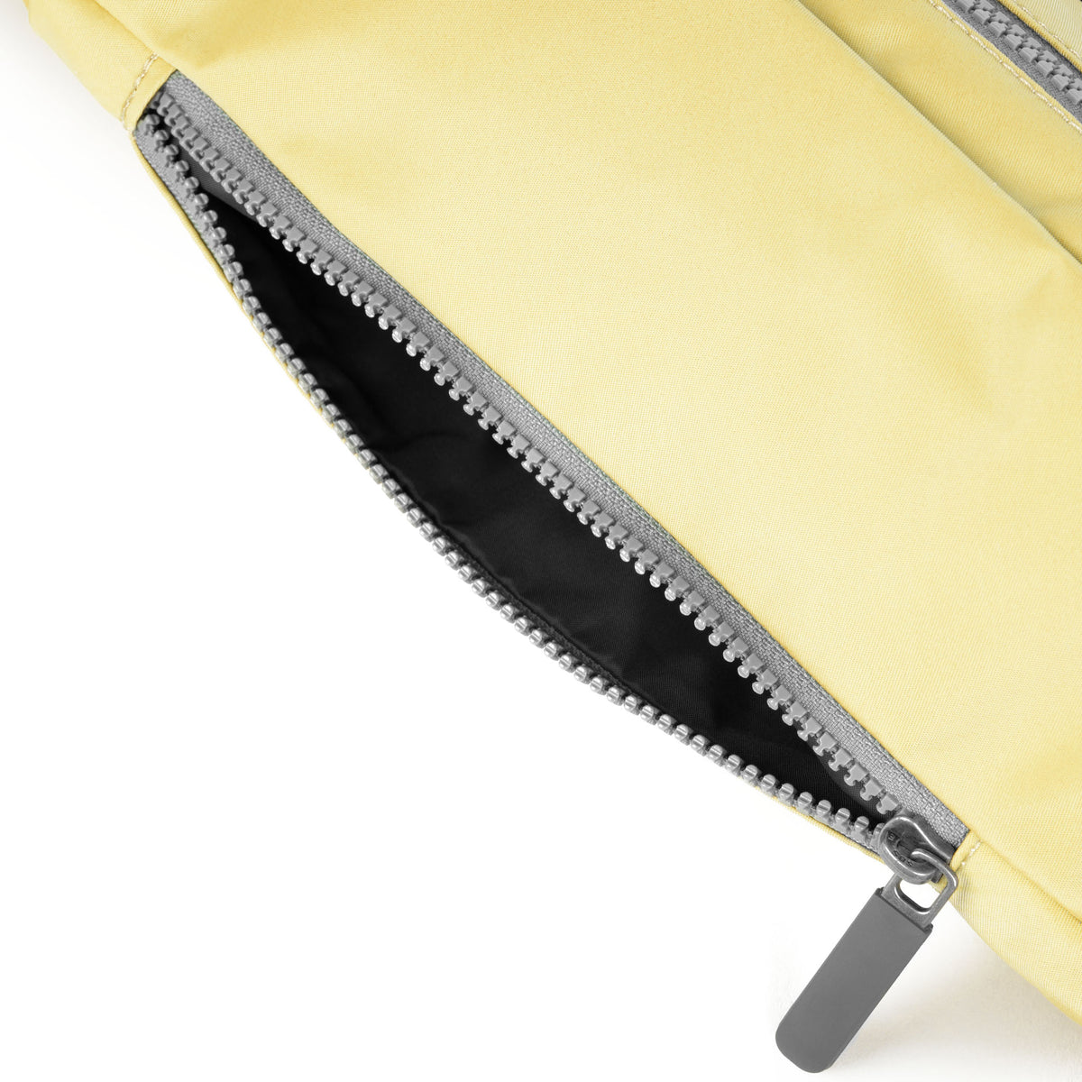 Jubilee Hip Bag in Citron
