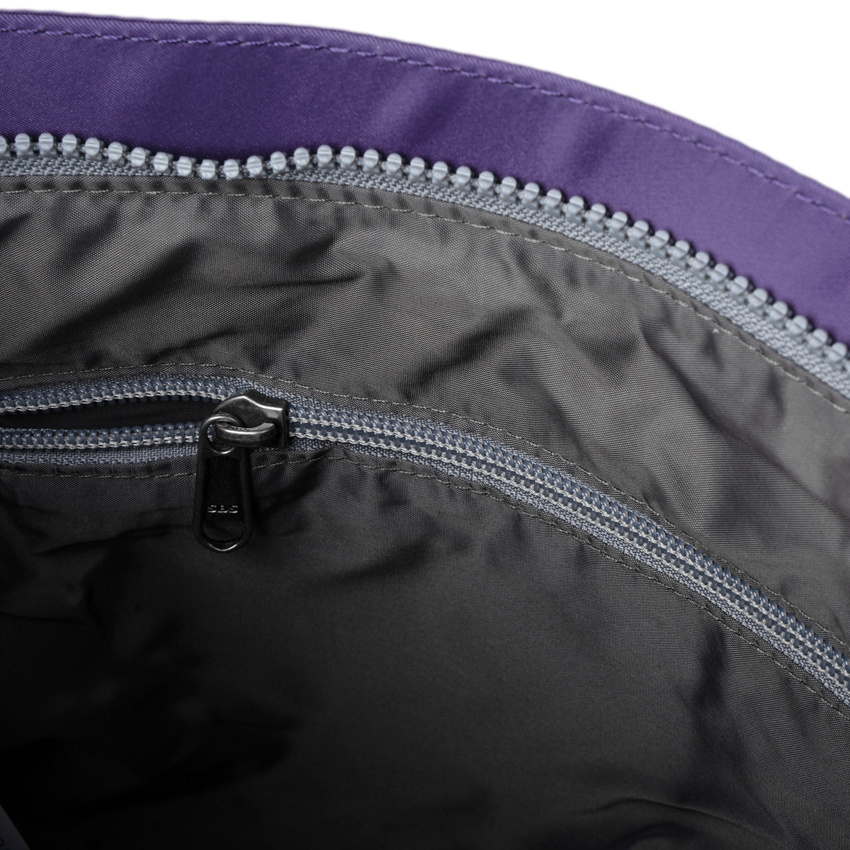 Kennington Crossbody Bag in Mulberry
