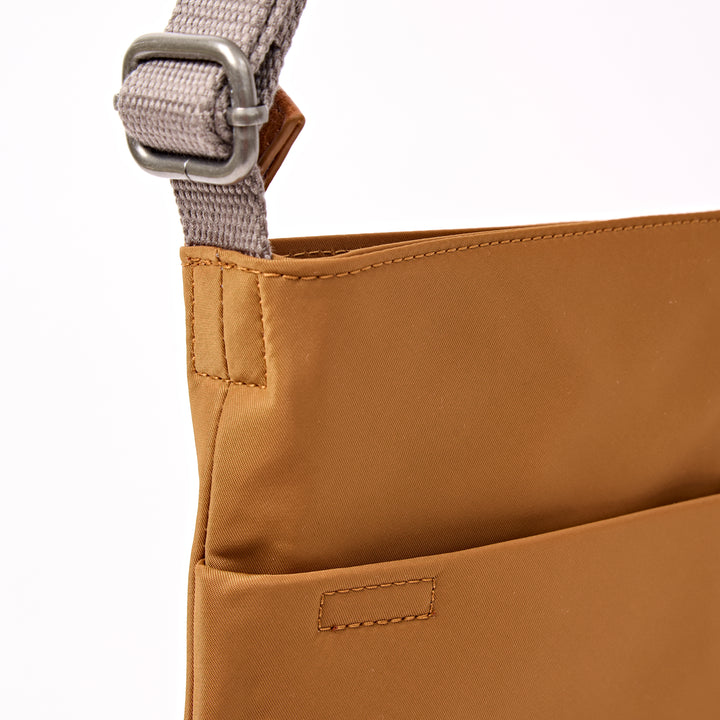 Kennington Crossbody Bag in Biscuit