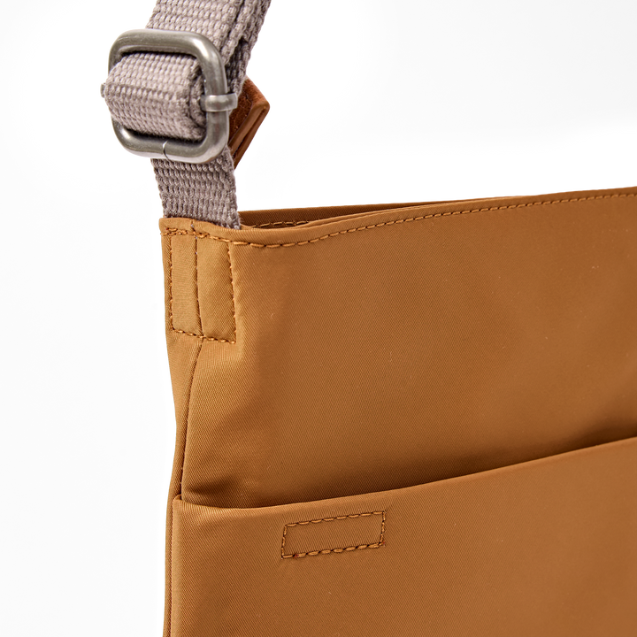 Kennington Crossbody Bag in Biscuit