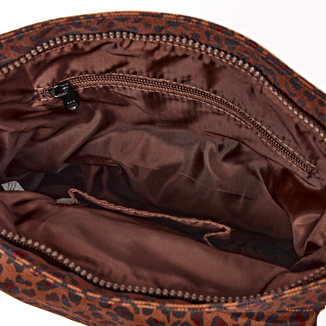 Kennington Crossbody Bag in Mini Leopard
