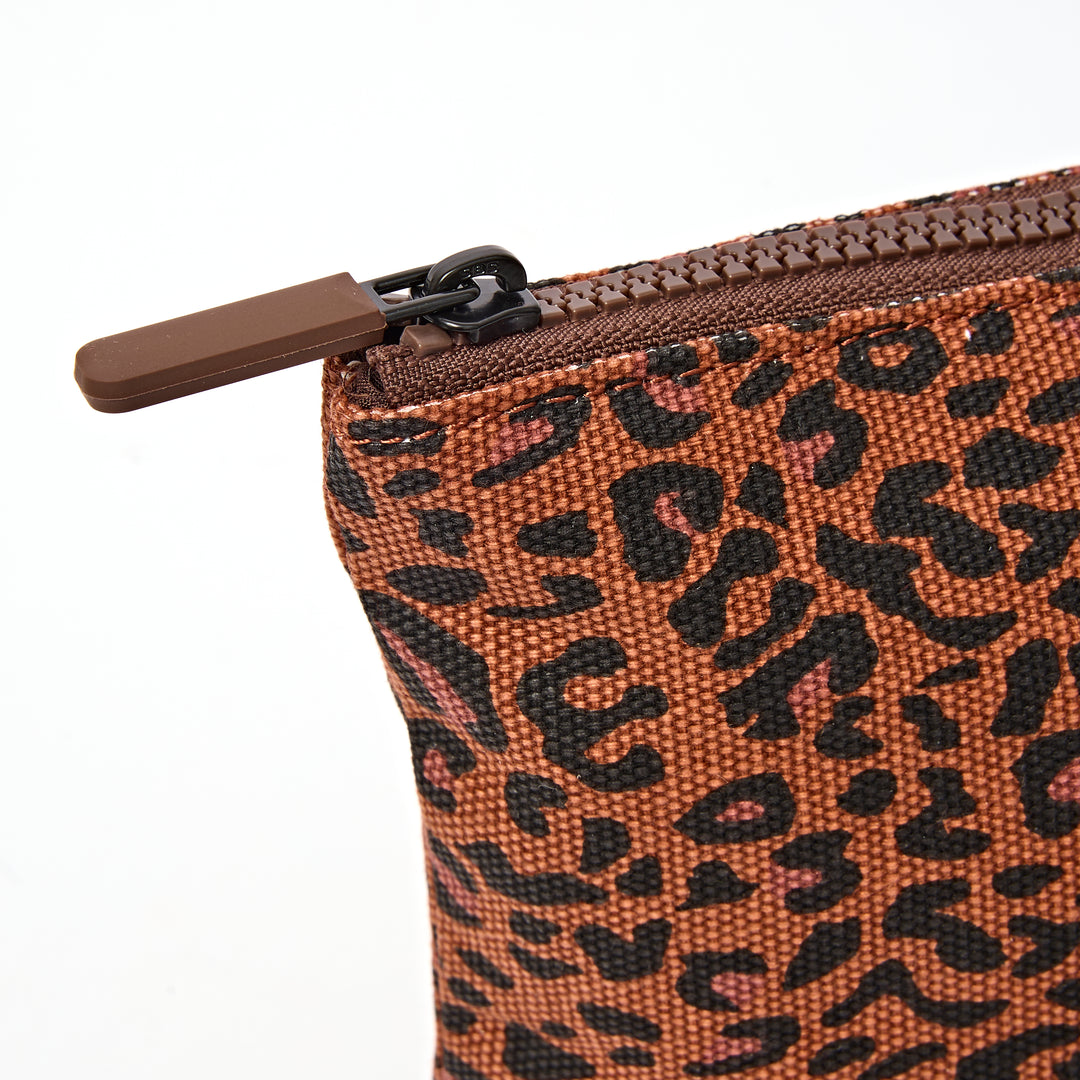 Maida Vale Pouch in Leopard Mini