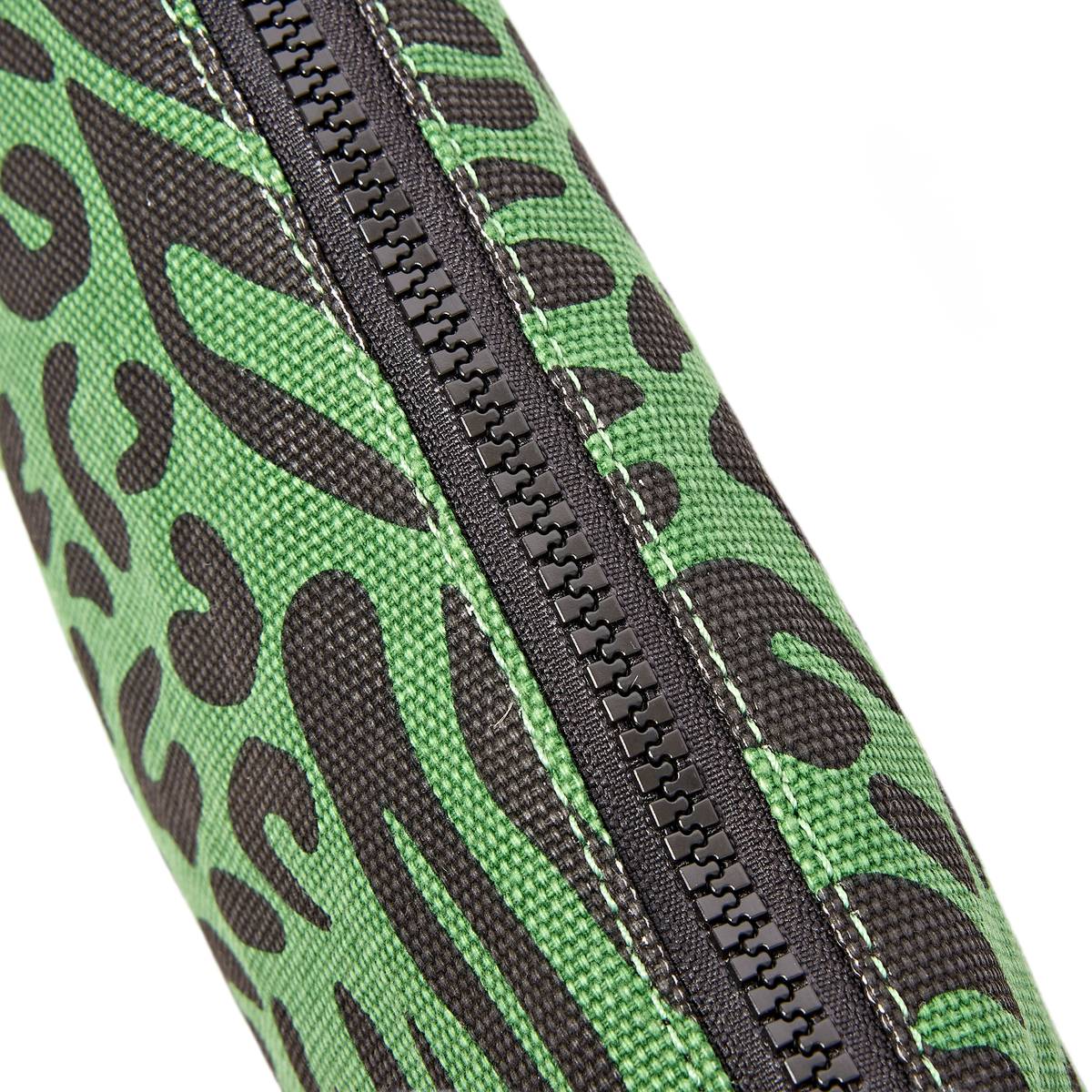Maida Vale Pouch in Animal Artichoke
