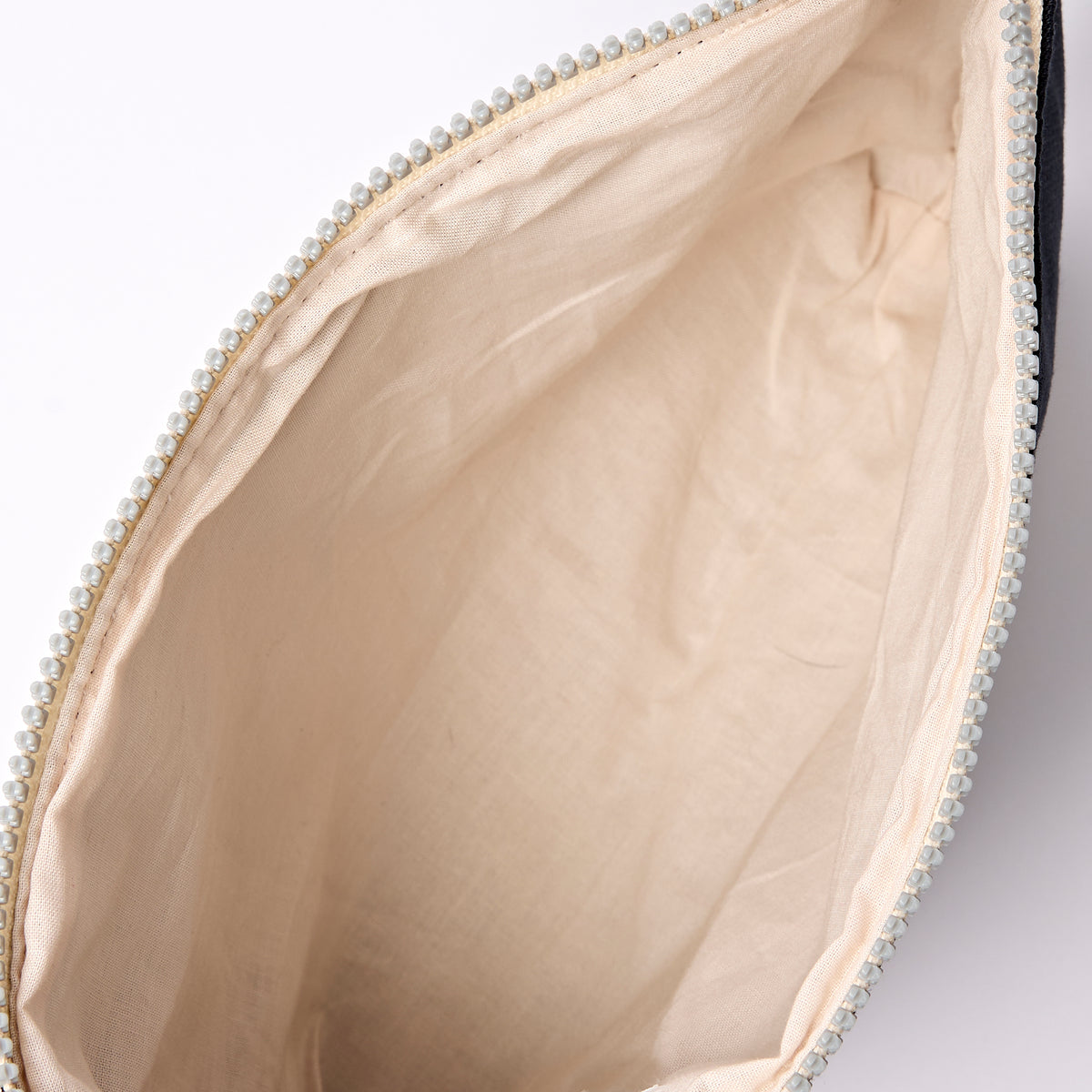 Maida Vale Pouch in Smoke