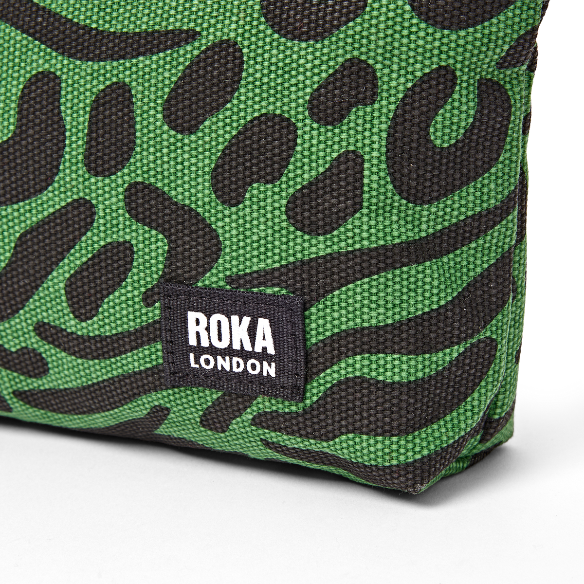 Maida Vale Pouch in Animal Artichoke