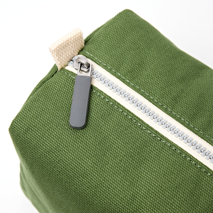 Mayfair Wash Bag in Artichoke