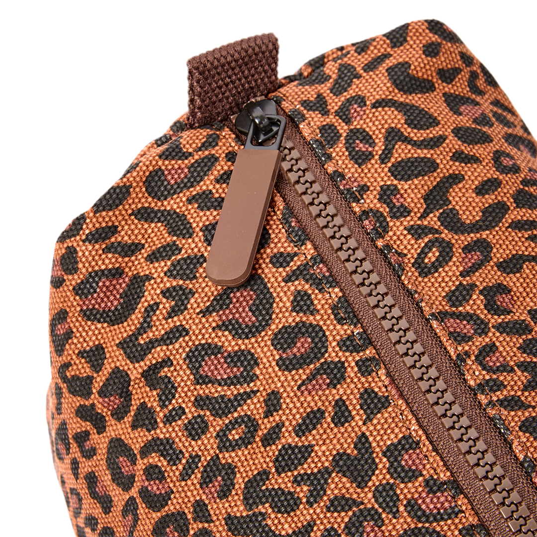 Maygrove Wash Bag in Leopard Mini