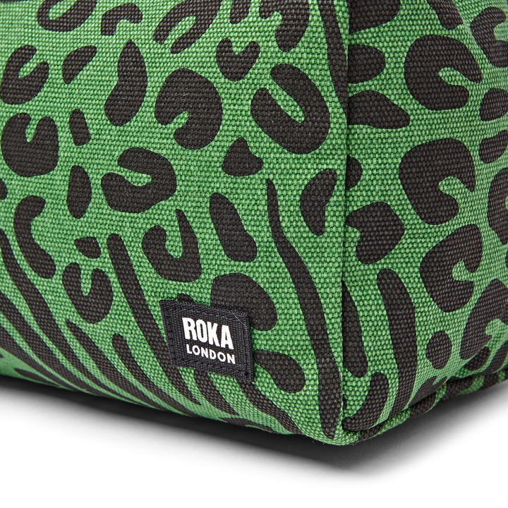 Maygrove Wash Bag in Animal Artichoke