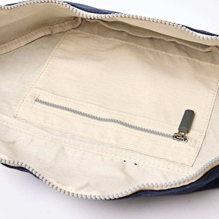 Mill Hill Crossbody Bag in Midnight