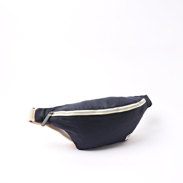 Mill Hill Crossbody Bag in Smoke