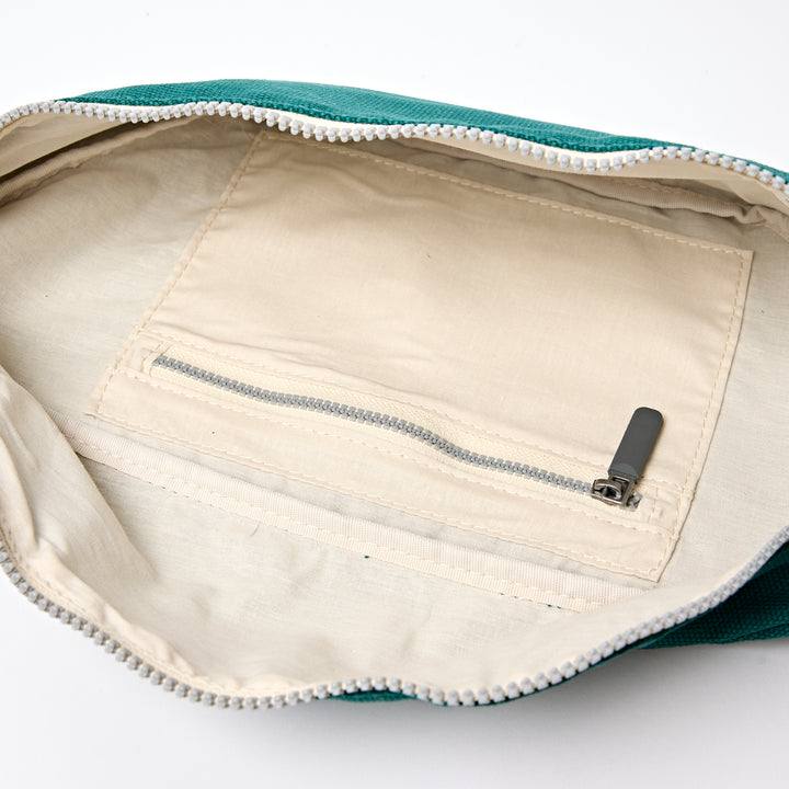 Mill Hill Crossbody Bag in Teal