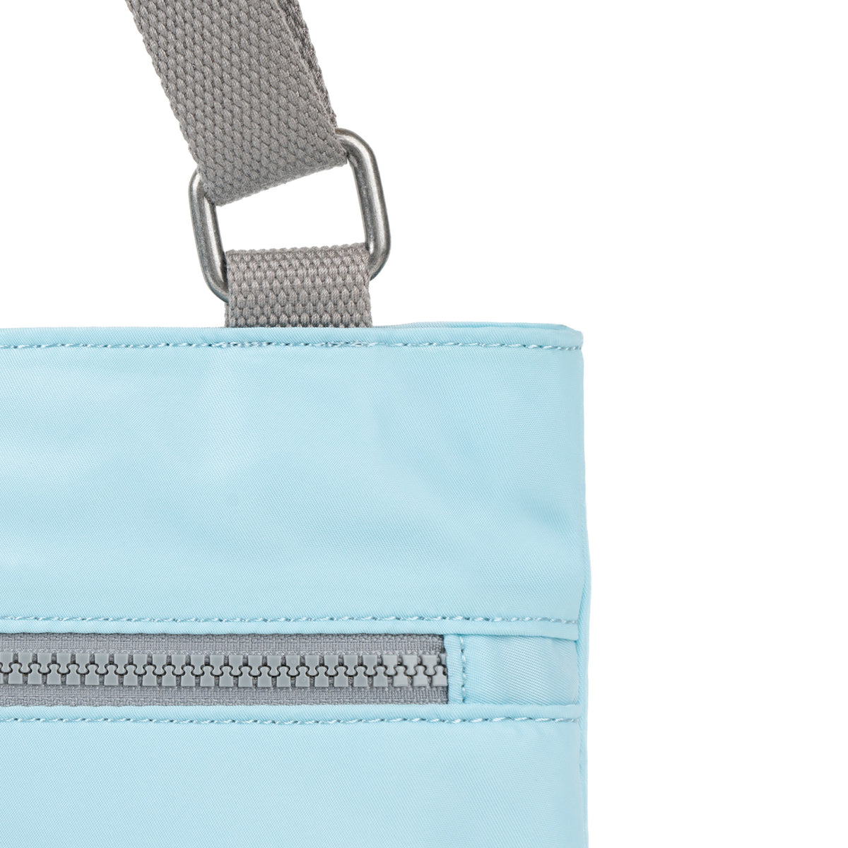 Moorgate Messenger Bag in Canal