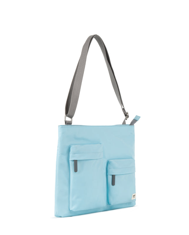 Moorgate Messenger Bag in Canal