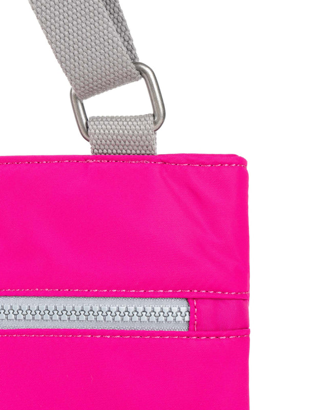 Moorgate Messenger Bag in Candy