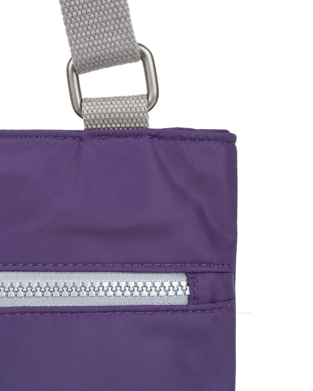 Moorgate Messenger Bag in Majestic Purple