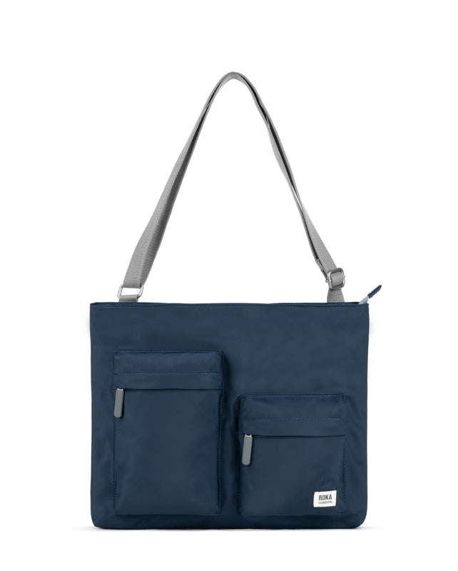 Moorgate Messenger Bag in Midnight