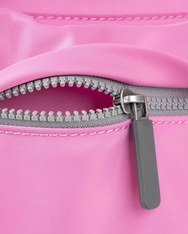 Moorgate Messenger Bag in Orchid