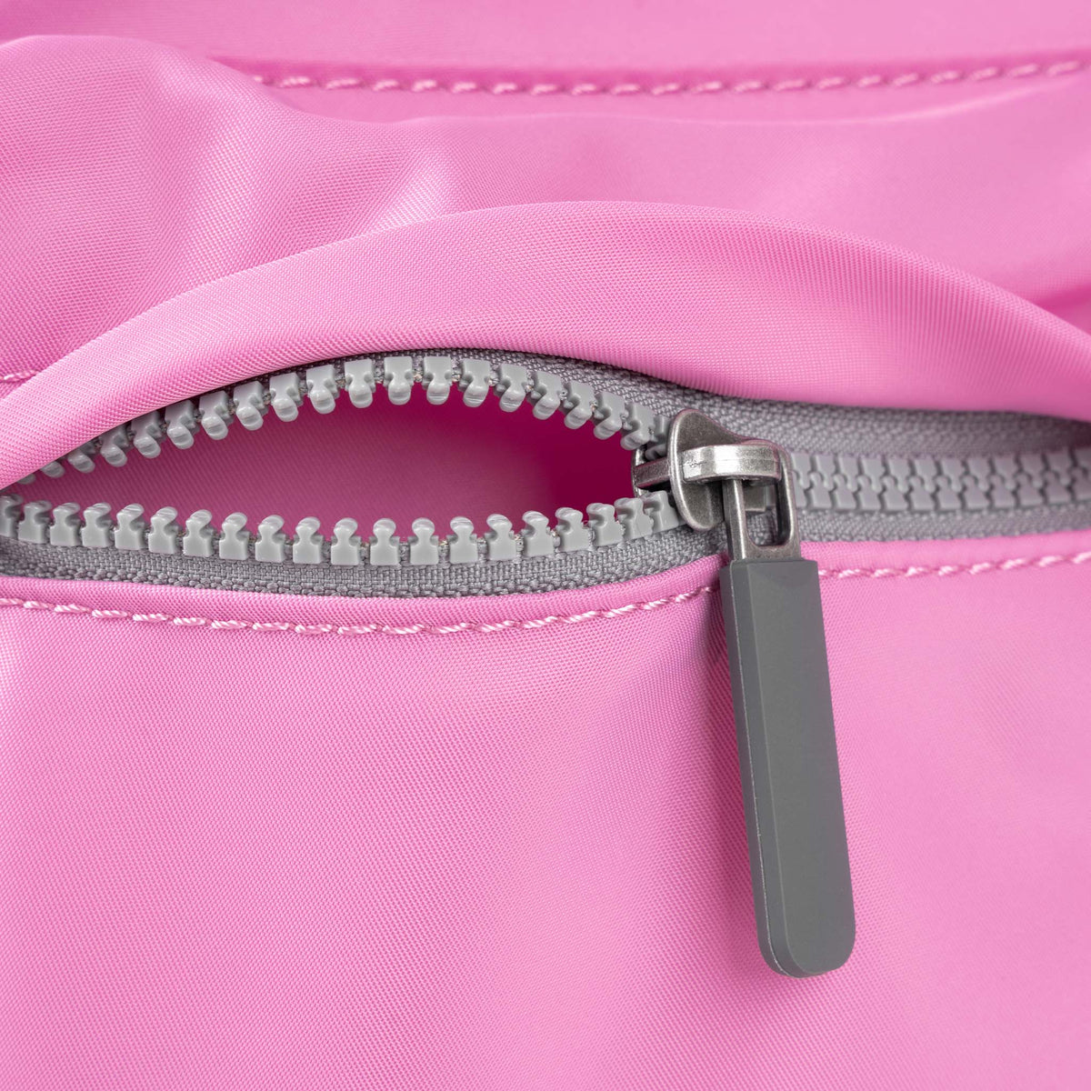 Moorgate Messenger Bag in Orchid