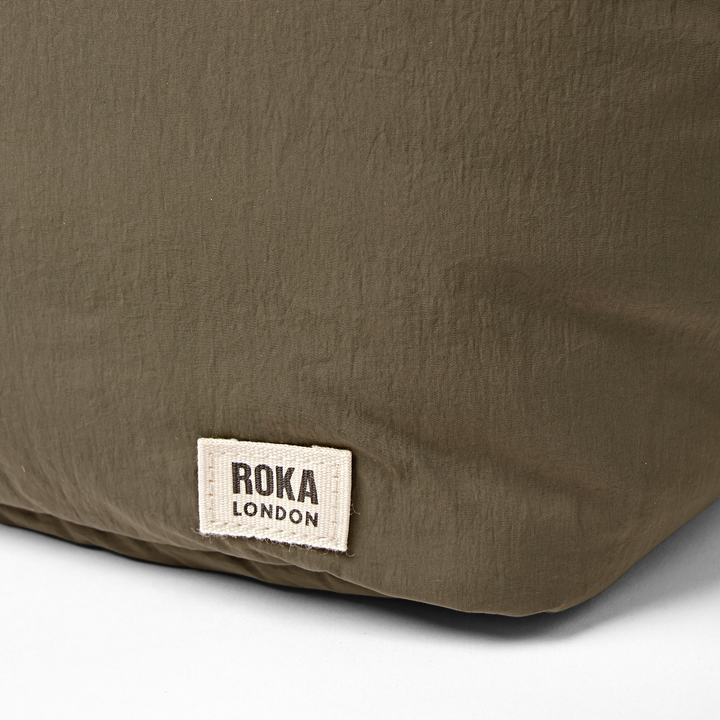 Oxford Shoulder Bag in Basil