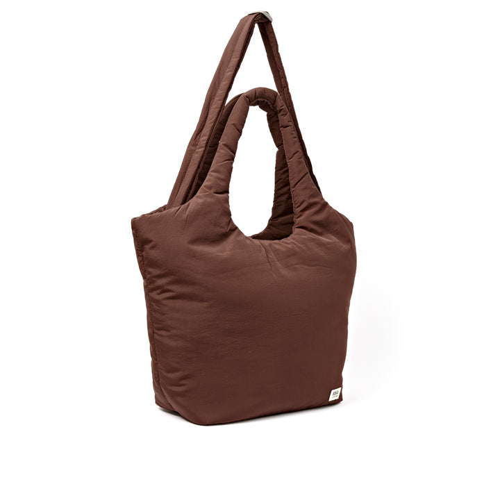 Oxford Shoulder Bag in Chocolate
