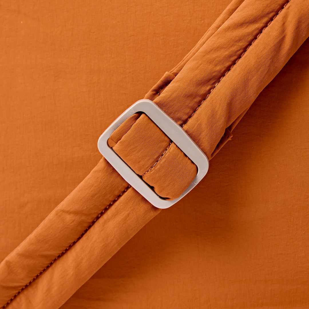 Oxford Shoulder Bag in Dijon