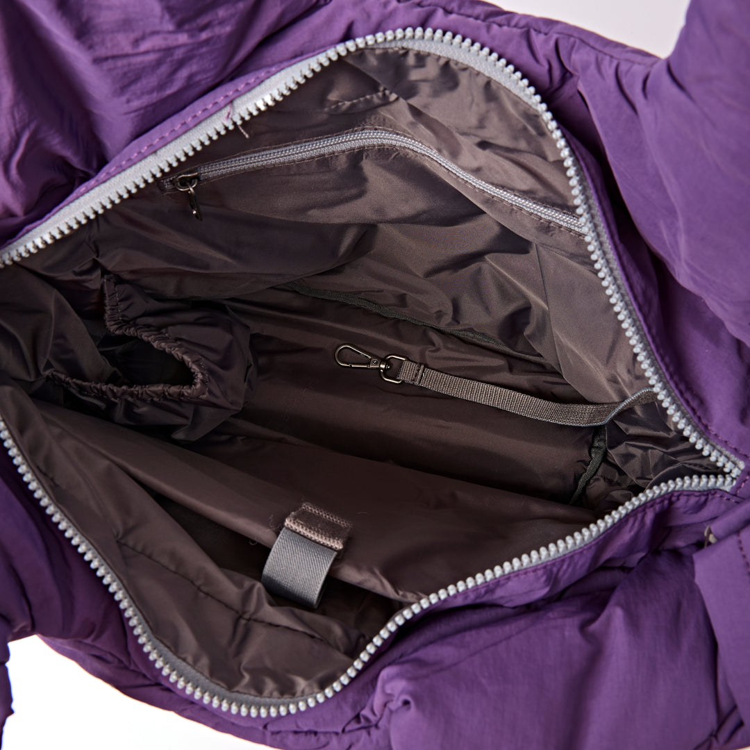 Oxford Shoulder Bag in Gothic Grape