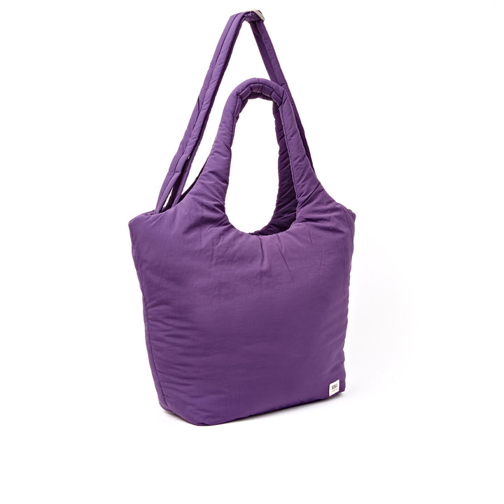 Oxford Shoulder Bag in Gothic Grape