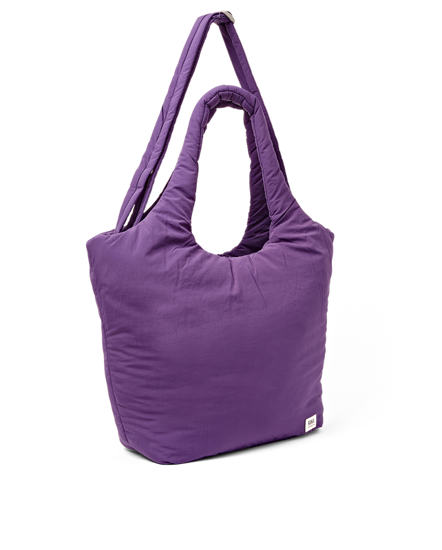 Oxford Shoulder Bag in Gothic Grape