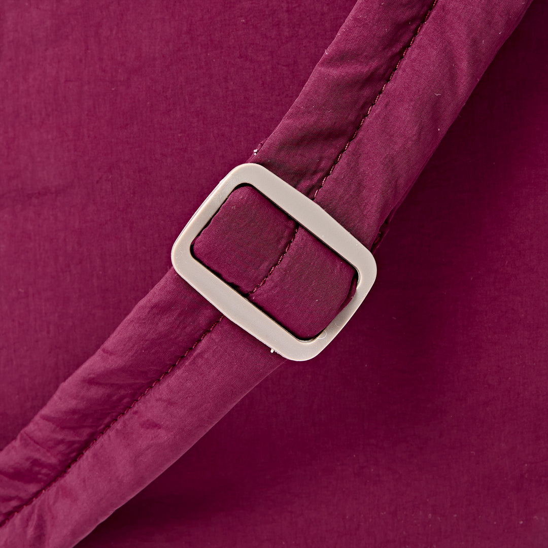 Oxford Shoulder Bag in Merlot